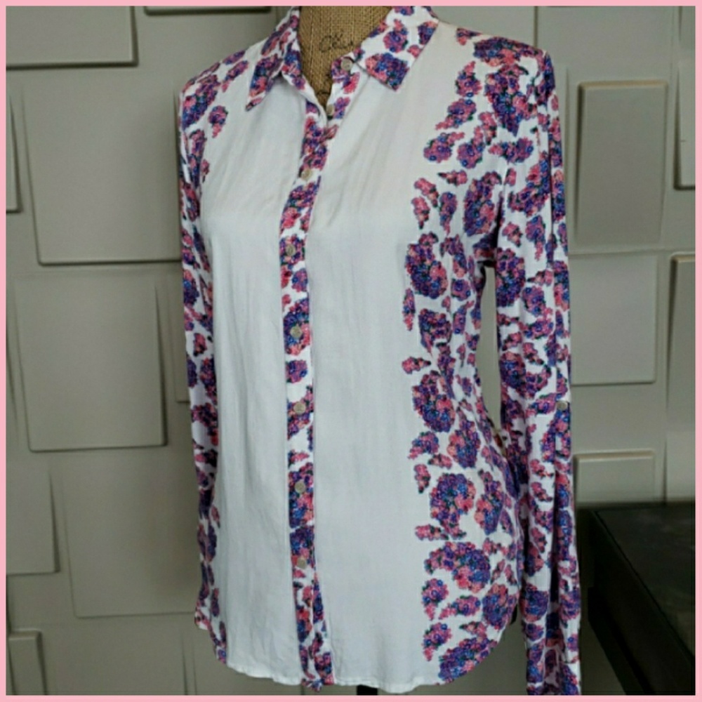 Ronson shirt top white pink purple floral long sleeve button front Size Medium